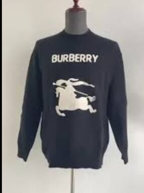 Burberry Equestrian Knight Wool Cashmere Logo Sweater Black NWT Large